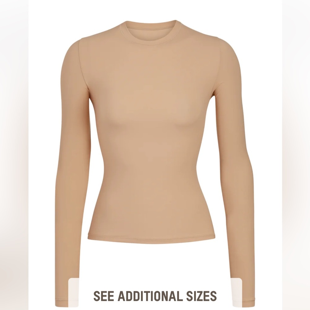 SKIMS fits everybody long sleeve
